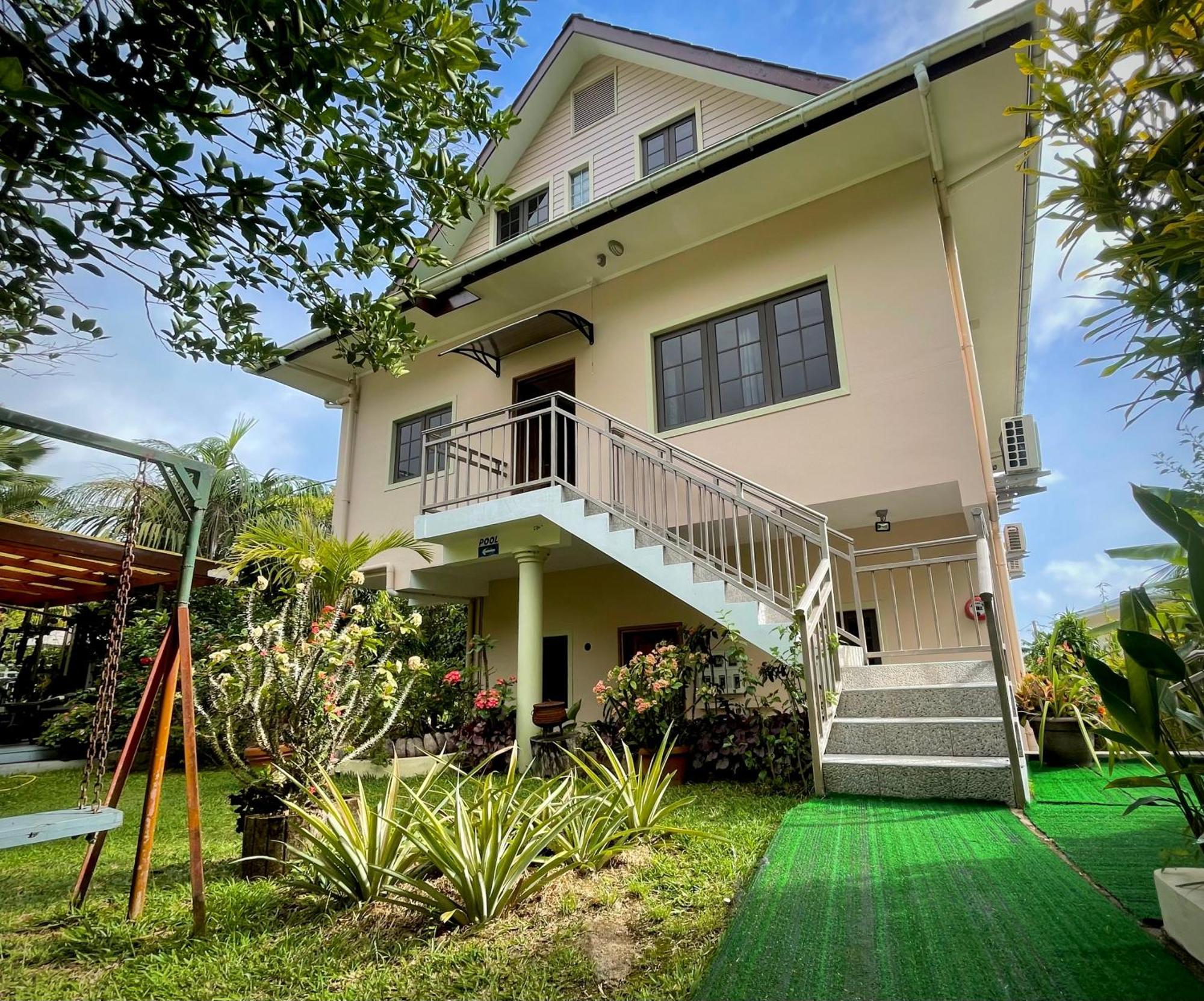 Grand Anse  Belle Montagne Holiday Apartments מראה חיצוני תמונה