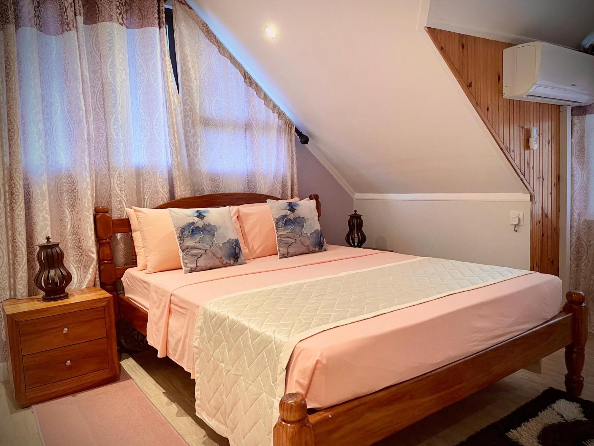 Grand Anse  Belle Montagne Holiday Apartments מראה חיצוני תמונה